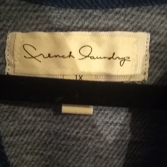 Top - Picture 4 of 4